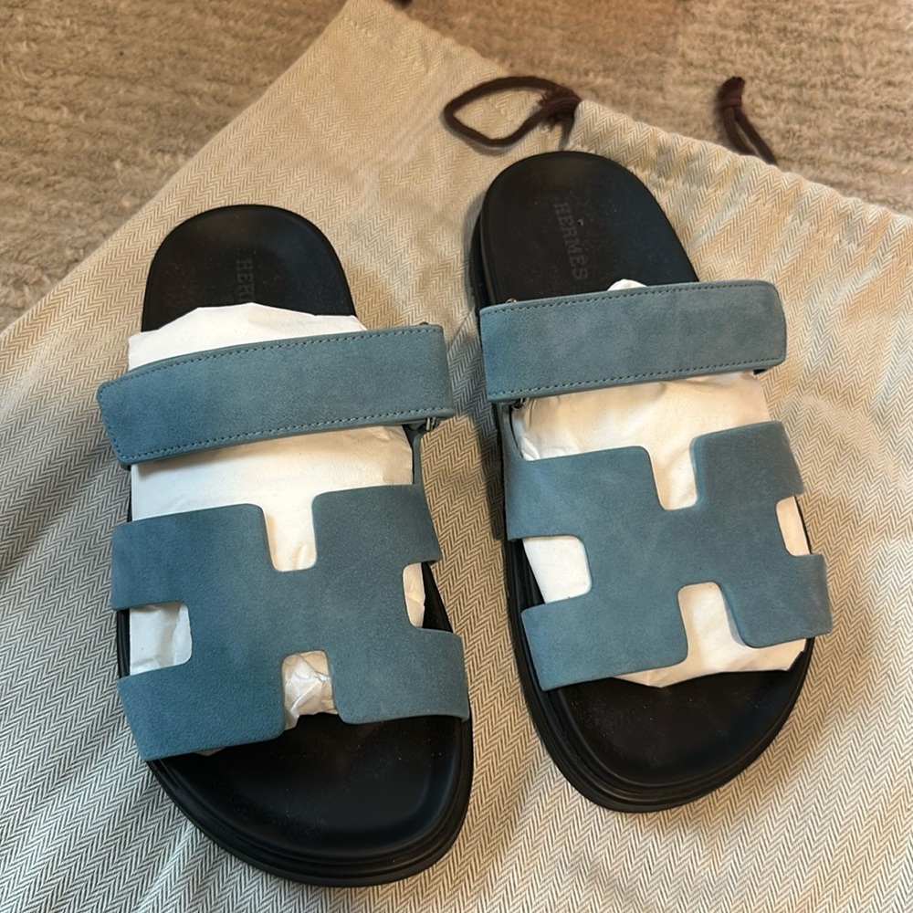 Hermes chypre sandal. Suede”  blue mineral “